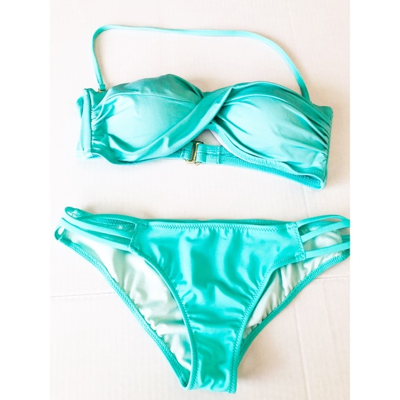 2 Piece Bikini Swimsuit w/w/o Strap Soft Mint Green - Picture 2 of 6